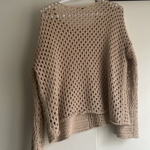 2/$15 3/$20🌹 525 America open crochet sweater - Picture 5 of 12